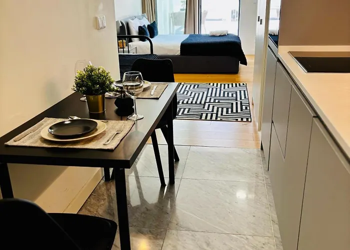 The Crespo - No 39 - Modern *
