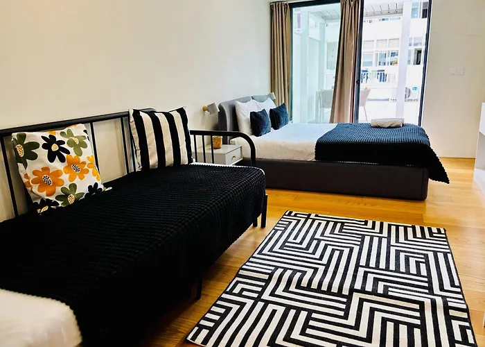 The Crespo - No 39 - Modern * Lisboa