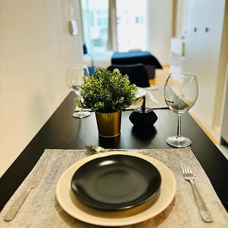 The Crespo - No 39 - Modern *